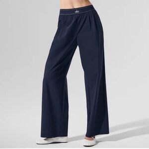 ALO Yoga Suit up Trousers